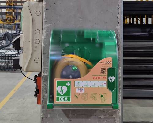 Indústries cardioprotegides: desfibril·lador a l’empresa XB Steel GROUP BISBAL